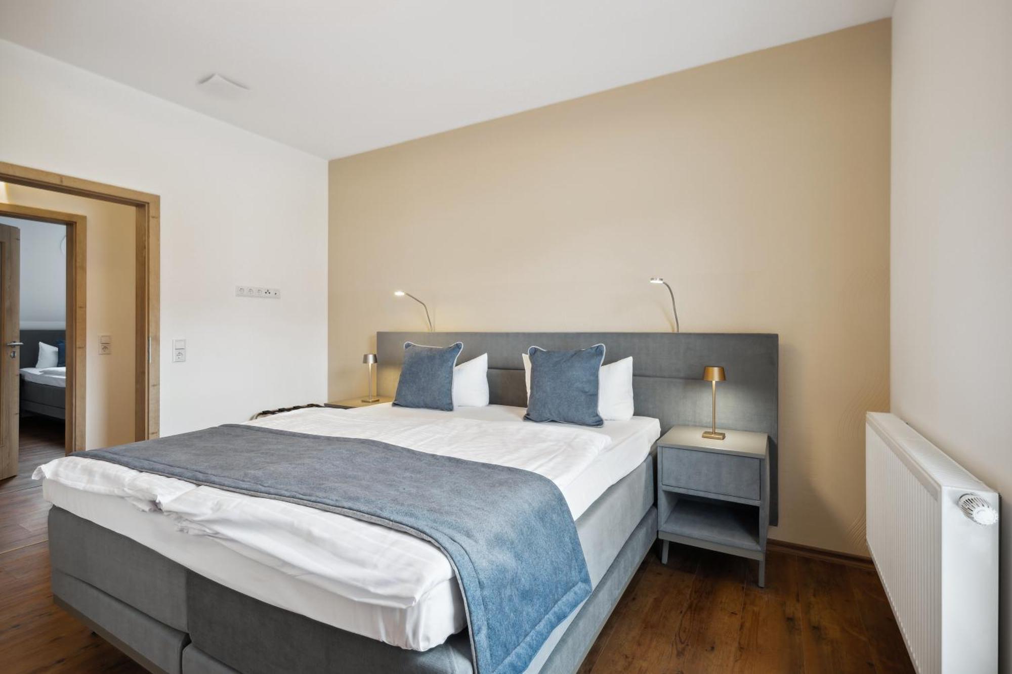 Apartmenthaus Schlag Naumburg  Dış mekan fotoğraf