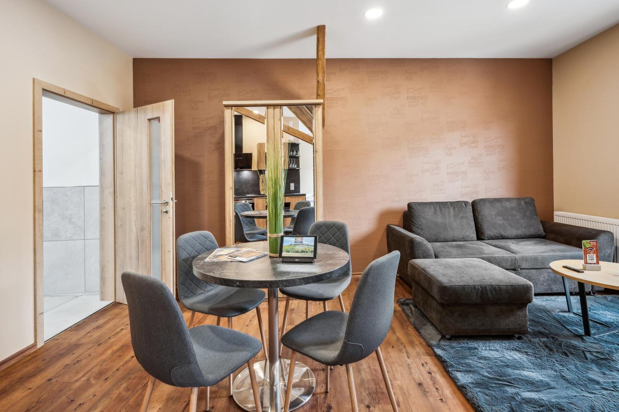 Apartmenthaus Schlag Naumburg  Dış mekan fotoğraf